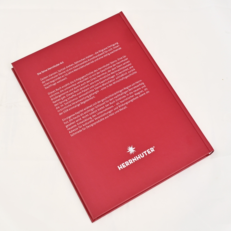 Vom Stern, der in die Herzen leuchtet - 125 Jahre Herrnhuter Sterne Manufaktur
